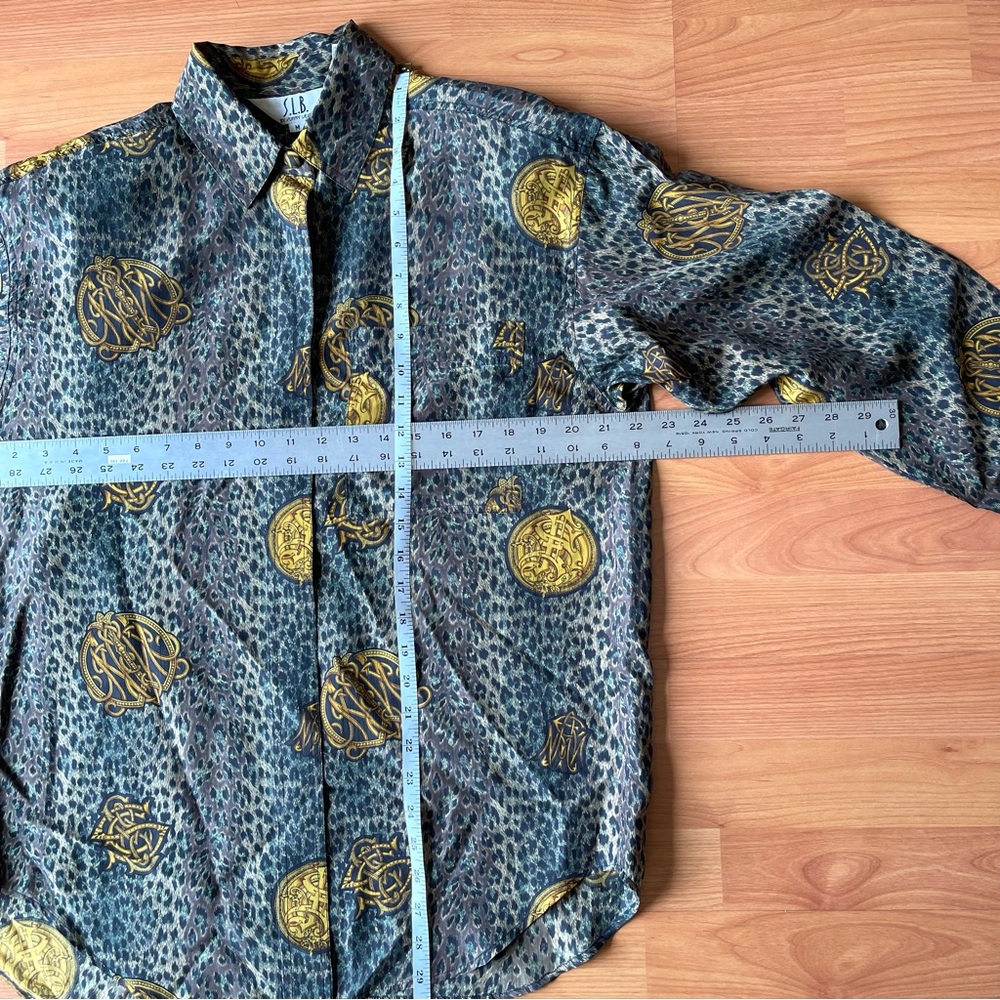 Sunny Leigh Vintage Baroque Animal Print 100% Silk Button  Blouse Sz Med - Picture 10 of 10